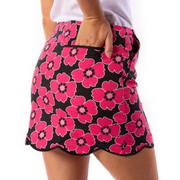 Golftini Wanderlust Stretch Cotton Skort 17.5", size 2, runs large - Picture 5 of 6